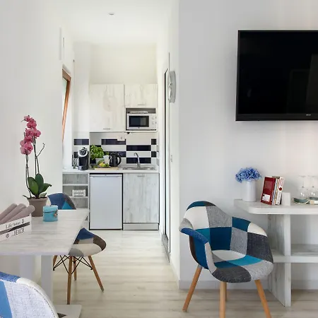 Les Des Le Monde Sorrento