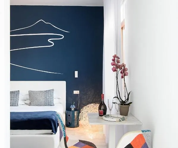 Les Des Le Monde Pensionat 4*