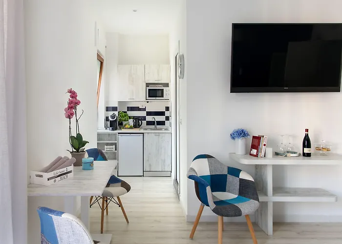 Les Des Le Monde Sorrento